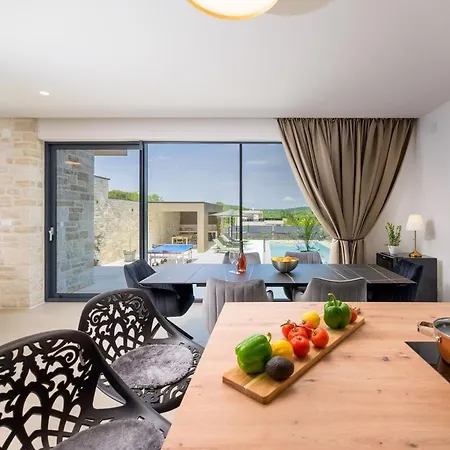 Vellora By Istrialux