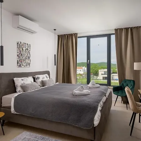 Vellora By Istrialux *