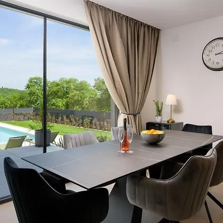 Vellora By Istrialux *