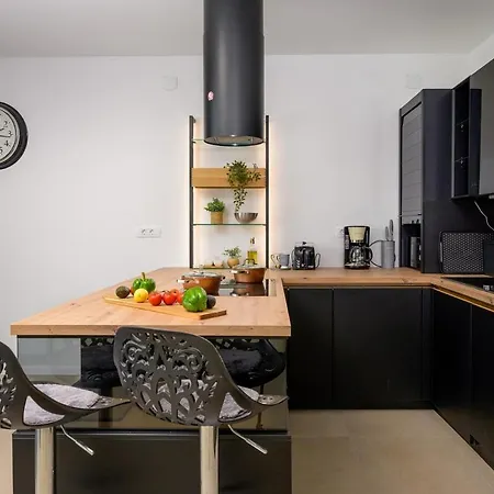 Vellora By Istrialux Villa