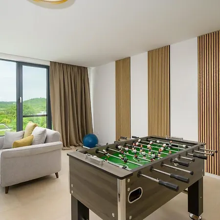 Vellora By Istrialux Villa