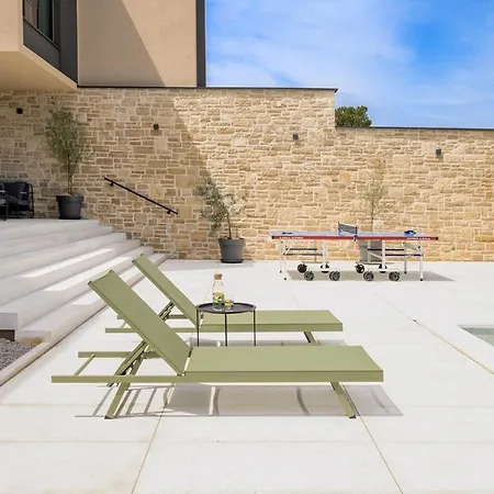 Villa Vellora By Istrialux