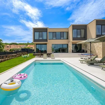 Vellora By Istrialux *