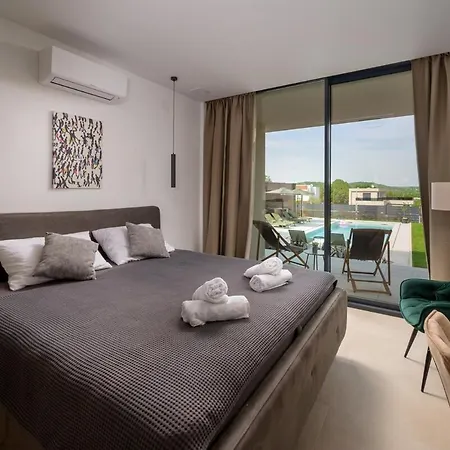 Vellora By Istrialux Vila *