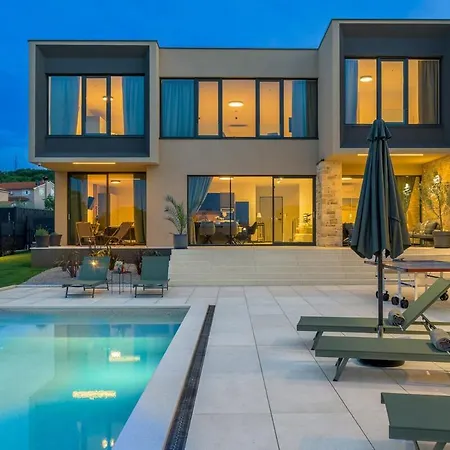 Vellora By Istrialux *