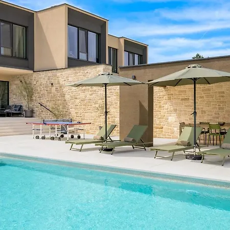 Vila Vellora By Istrialux *